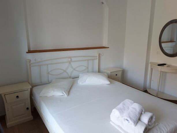 Imagen de la habitación del Hotel Amorani Studios, Mpatsi. Foto 12