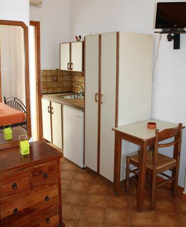 Imagen de la habitación del Hotel Amorani Studios, Mpatsi. Foto 15