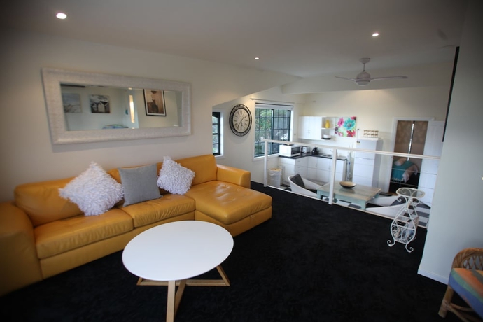 Imagen de la habitación del Hotel Amore At The Beach. Foto 16