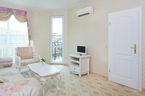 Imagen de la habitación del Hotel Amore Beach - All Inclusive Light. Foto 16
