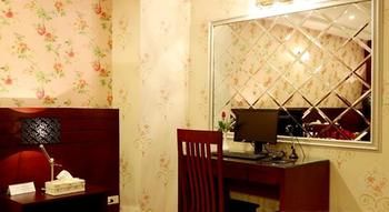 Imagen de la habitación del Hotel Amore, Hanoi. Foto 8