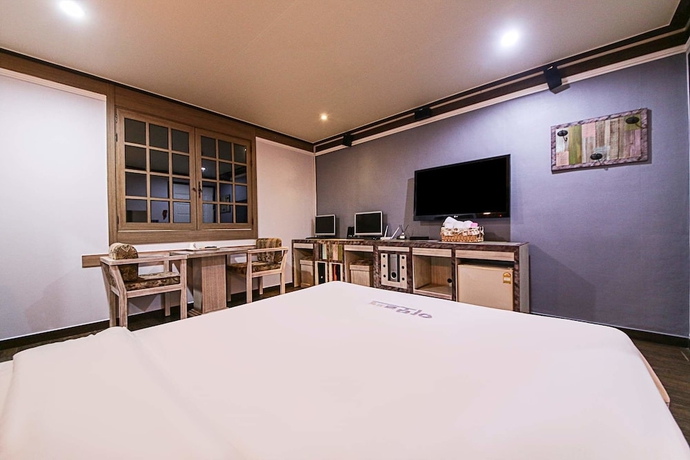 Imagen de la habitación del Hotel Amore Motel. Foto 12