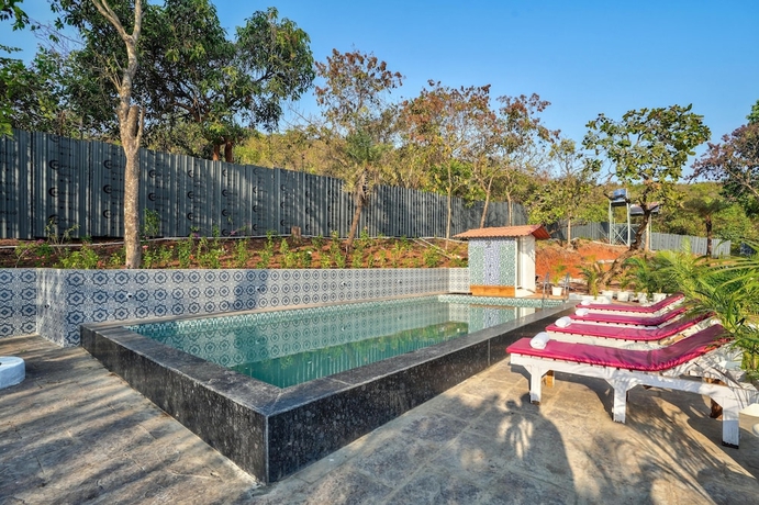 Imagen de la piscina del Hotel Amore Serenity Resort. Foto 18
