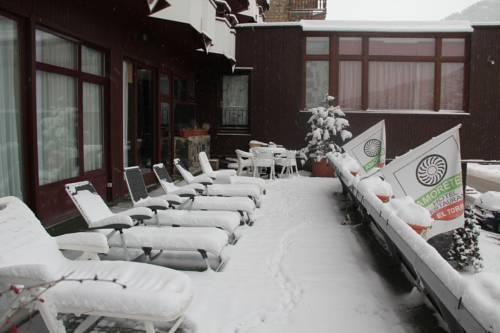 Imagen general del Hotel Amoretes. Foto 15