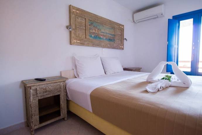 Imagen de la habitación del Hotel Amorgion Hotel. Foto 1