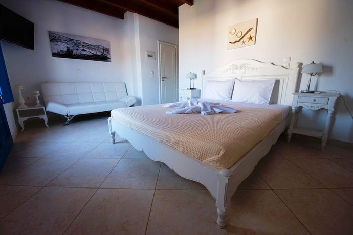 Imagen de la habitación del Hotel Amorgion Hotel. Foto 15