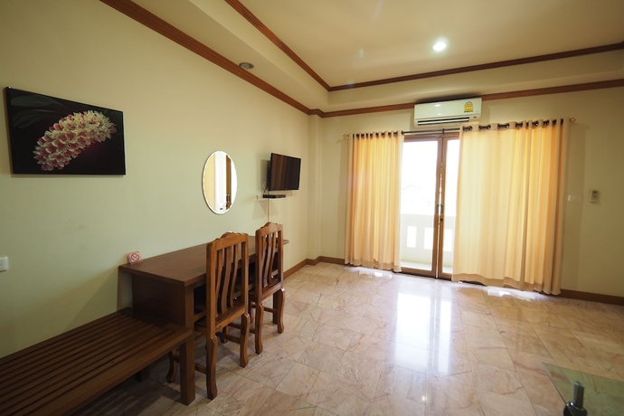 Imagen de la habitación del Hotel Amorn Sukhothai. Foto 15