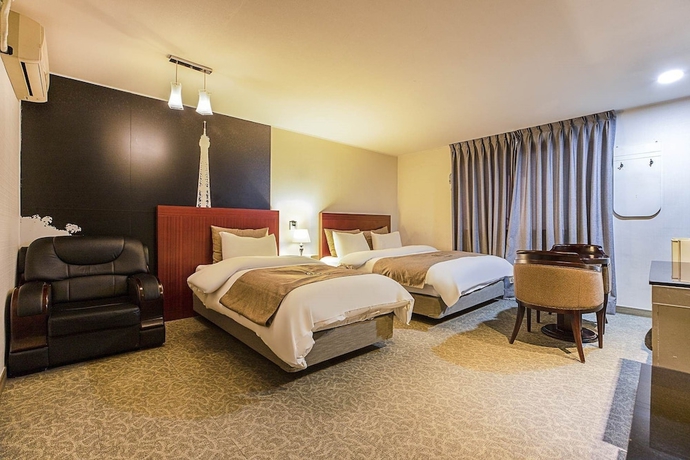 Imagen de la habitación del Hotel Amourex. Foto 2