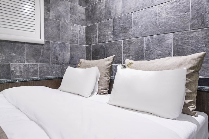 Imagen de la habitación del Hotel Amourex. Foto 12