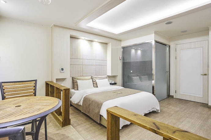 Imagen de la habitación del Hotel Amourex. Foto 15