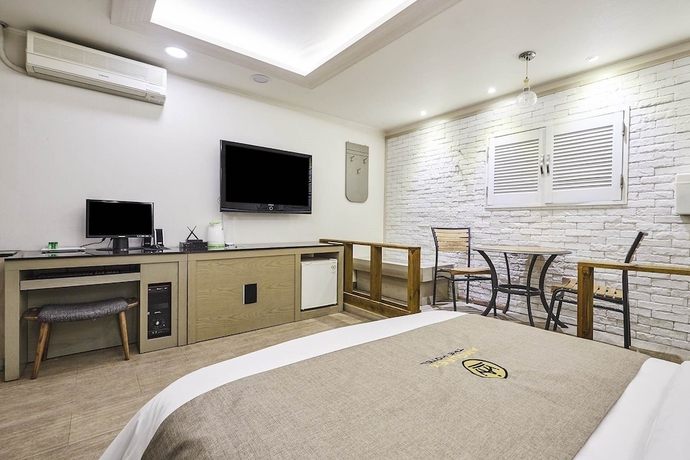 Imagen de la habitación del Hotel Amourex. Foto 17