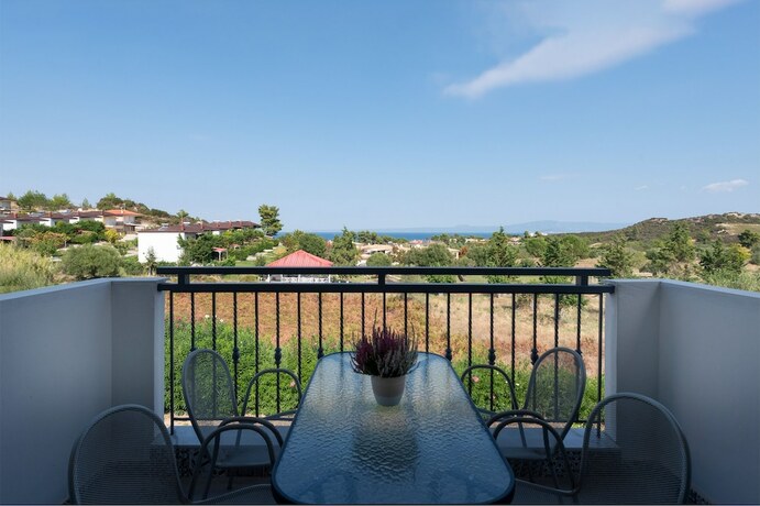 Imagen general del Hotel Ampelia Kassandra. Foto 5