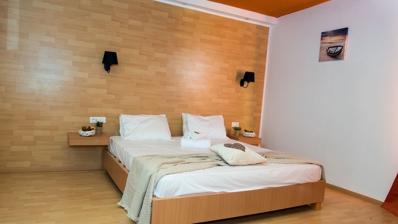 Imagen de la habitación del Hotel Ampelia Seaside Resort. Foto 13