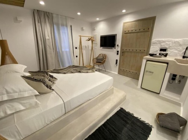 Imagen general del Hotel Ampelos Cas\'art. Foto 11