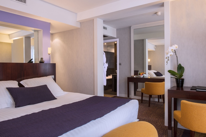 Imagen de la habitación del Hotel Ampere. Foto 5