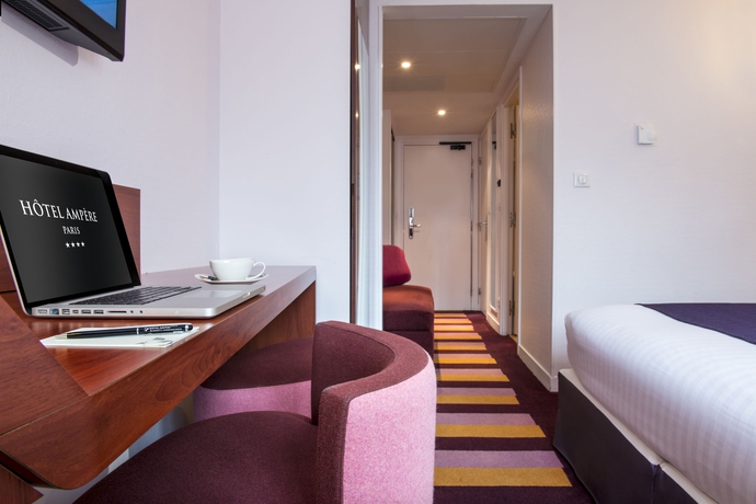 Imagen de la habitación del Hotel Ampere. Foto 13