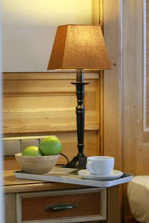 Imagen de la habitación del Hotel Ampervilla. Foto 15