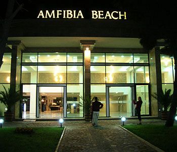 Imagen de los interiores del Hotel Amphibia Beach Complex. Foto 11
