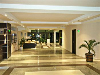 Imagen de los interiores del Hotel Amphibia Beach Complex. Foto 14
