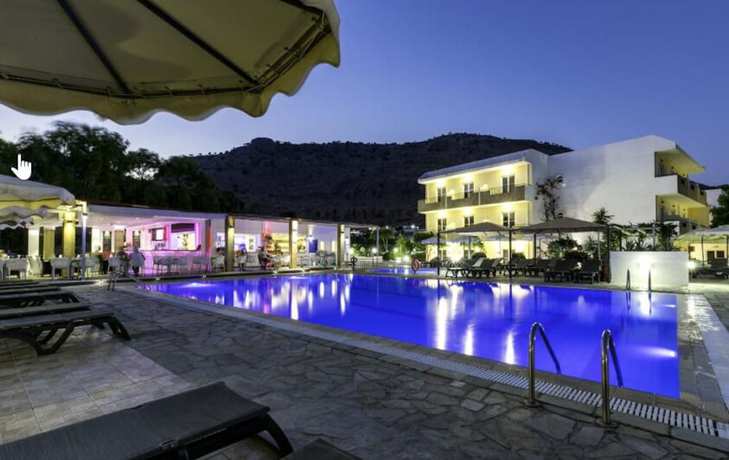 Imagen de la piscina del Hotel Amphitriti, Pefki. Foto 15
