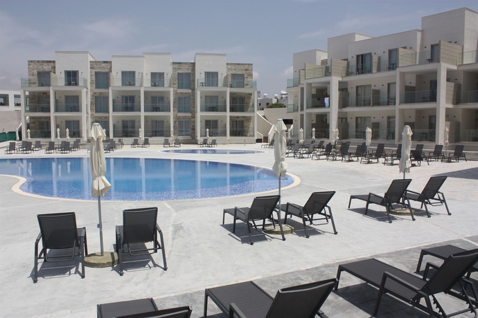 Imagen de los exteriores del Hotel Amphora and Suites. Foto 11