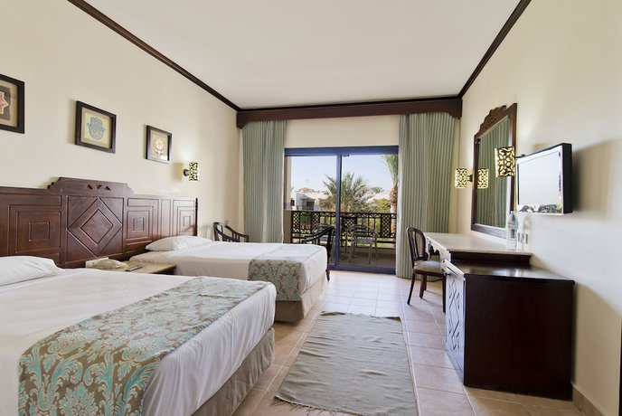 Imagen de la habitación del Hotel Amphoras Beach. Foto 4