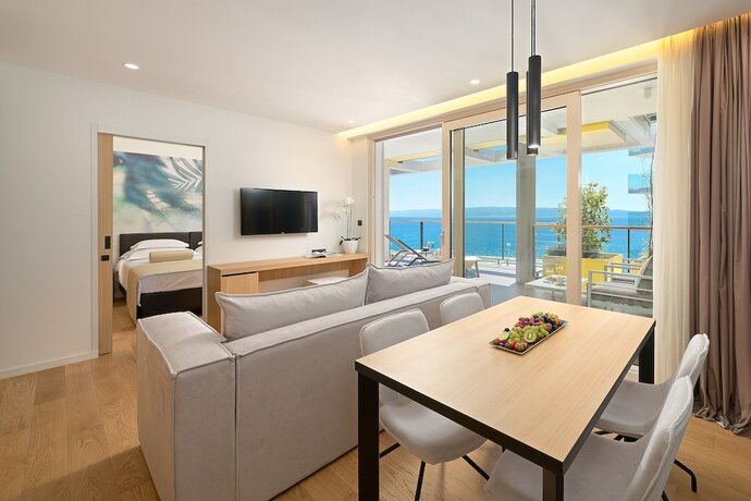 Imagen de la habitación del Hotel Amphora\'s Garden. Foto 14