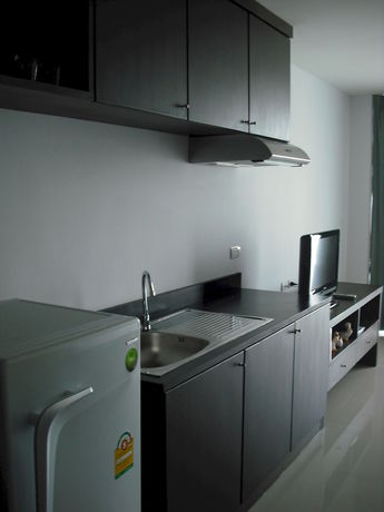 Imagen de la habitación del Hotel Ampo Residence. Foto 6