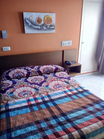 Imagen de la habitación del Hotel Ampuria Inn. Foto 8