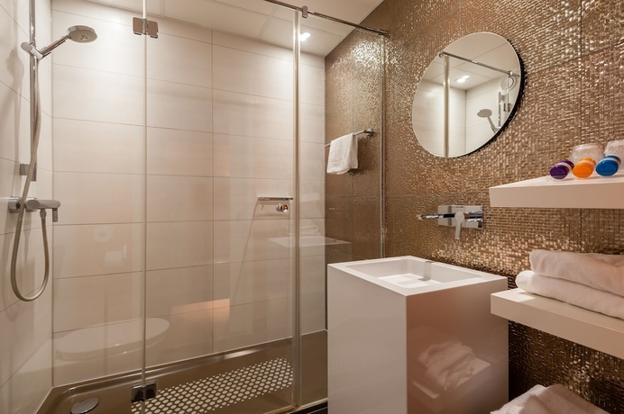 Imagen de la habitación del Hotel Amrâth Airport Rotterdam, BW Signature Collection. Foto 11