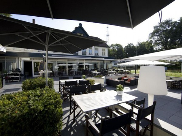 Imagen de los exteriores del Hotel Amrâth Berghôtel Amersfoort. Foto 5