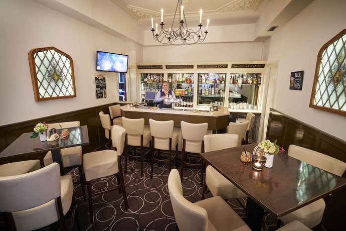 Imagen del bar/restaurante del Hotel Amrâth Media Park Hilversum. Foto 7