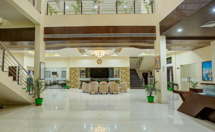Imagen general del Hotel Amrit Manthan. Foto 16