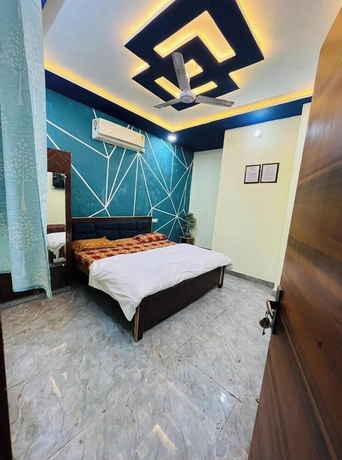 Imagen de la habitación del Hotel Amrit Residency, Mathura. Foto 1