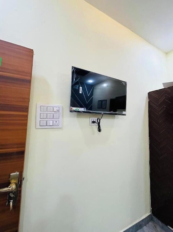 Imagen de la habitación del Hotel Amrit Residency, Mathura. Foto 4