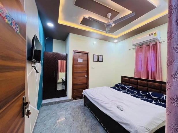 Imagen de la habitación del Hotel Amrit Residency, Mathura. Foto 8