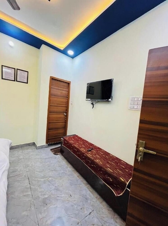 Imagen de la habitación del Hotel Amrit Residency, Mathura. Foto 4
