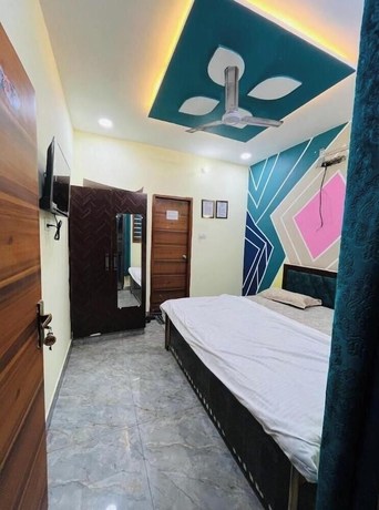Imagen de la habitación del Hotel Amrit Residency, Mathura. Foto 6