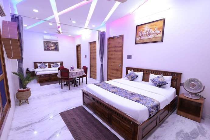 Imagen de la habitación del Hotel Amritam Palace A Luxury AC Home Stay. Foto 8