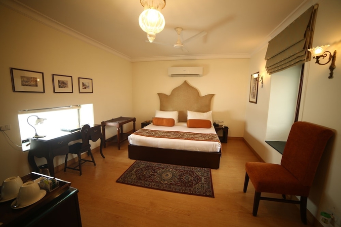 Imagen de la habitación del Hotel Amritara Suryauday Haveli. Foto 8