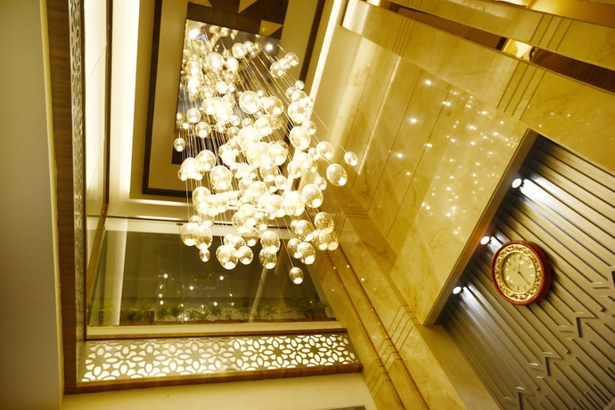 Imagen de los interiores del Hotel Amritsar Grand. Foto 16