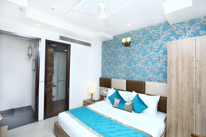 Imagen de la habitación del Hotel Amritsar Grand. Foto 7