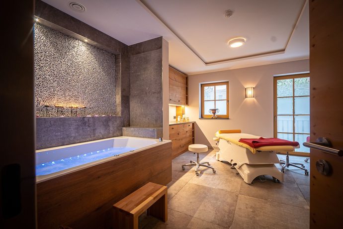 Imagen de la piscina del Hotel Amselgrundschl&ouml;&szlig;chen. Foto 18