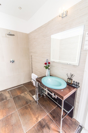 Imagen de la habitación del Hotel Amstel Corner. Foto 3