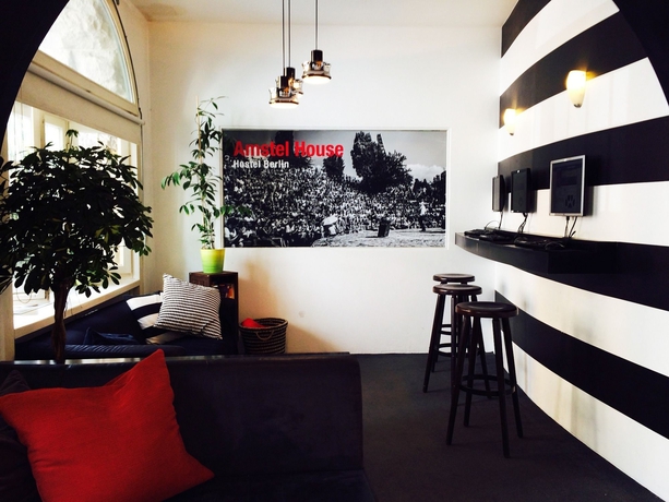 Imagen de los interiores del Hotel Amstel House Hostel Berlin. Foto 16
