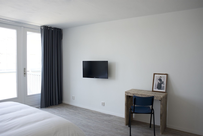 Imagen de la habitación del Hotel Amsterdam Beach Hotel. Foto 13