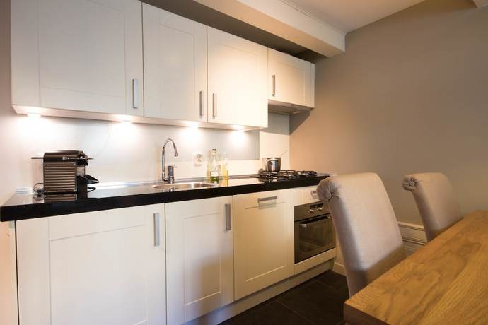 Imagen de la habitación del Hotel Amsterdam Canal Suites. Foto 5