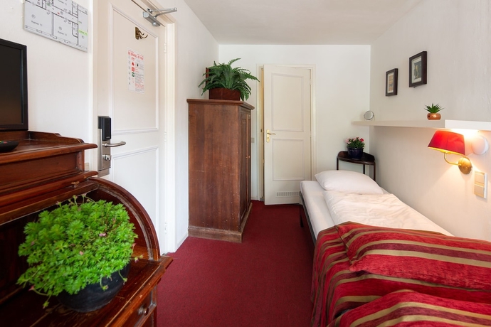 Imagen de la habitación del Hotel Amsterdam House. Foto 16