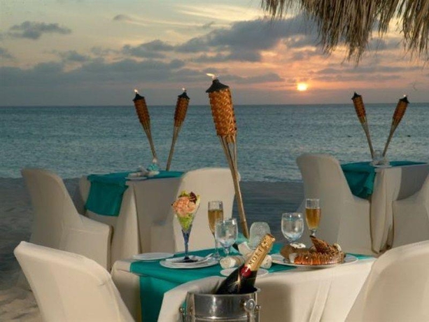 Imagen general del Hotel Amsterdam Manor Beach Resort. Foto 5