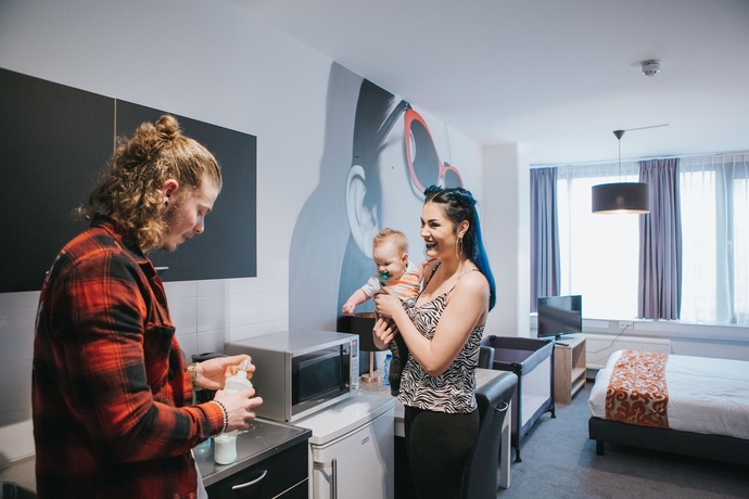 Imagen de la habitación del Hotel Amsterdam Teleport. Foto 10